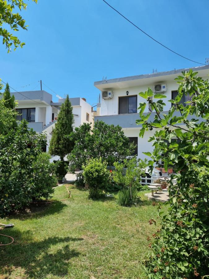 Guest House Vila Elezi Durrës 외부 사진