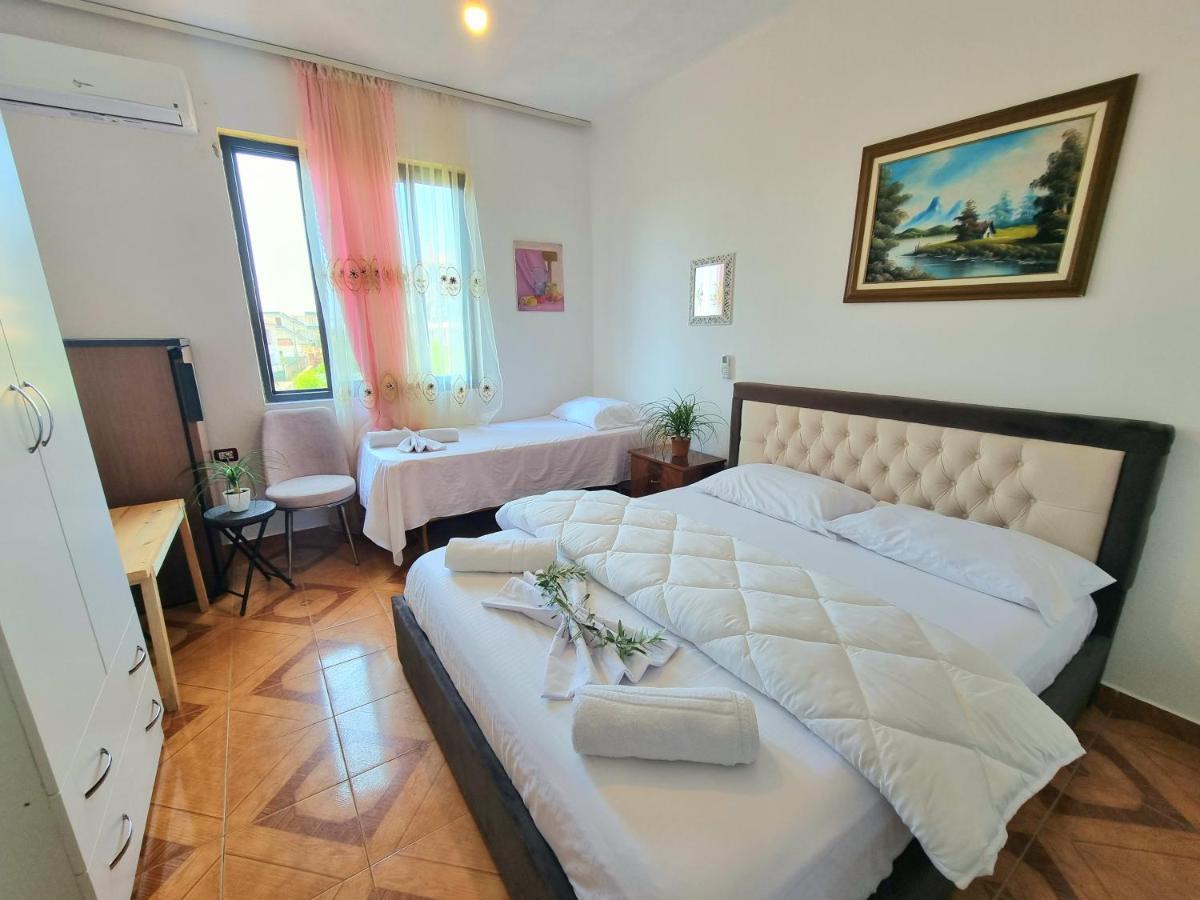 Guest House Vila Elezi Durrës 외부 사진