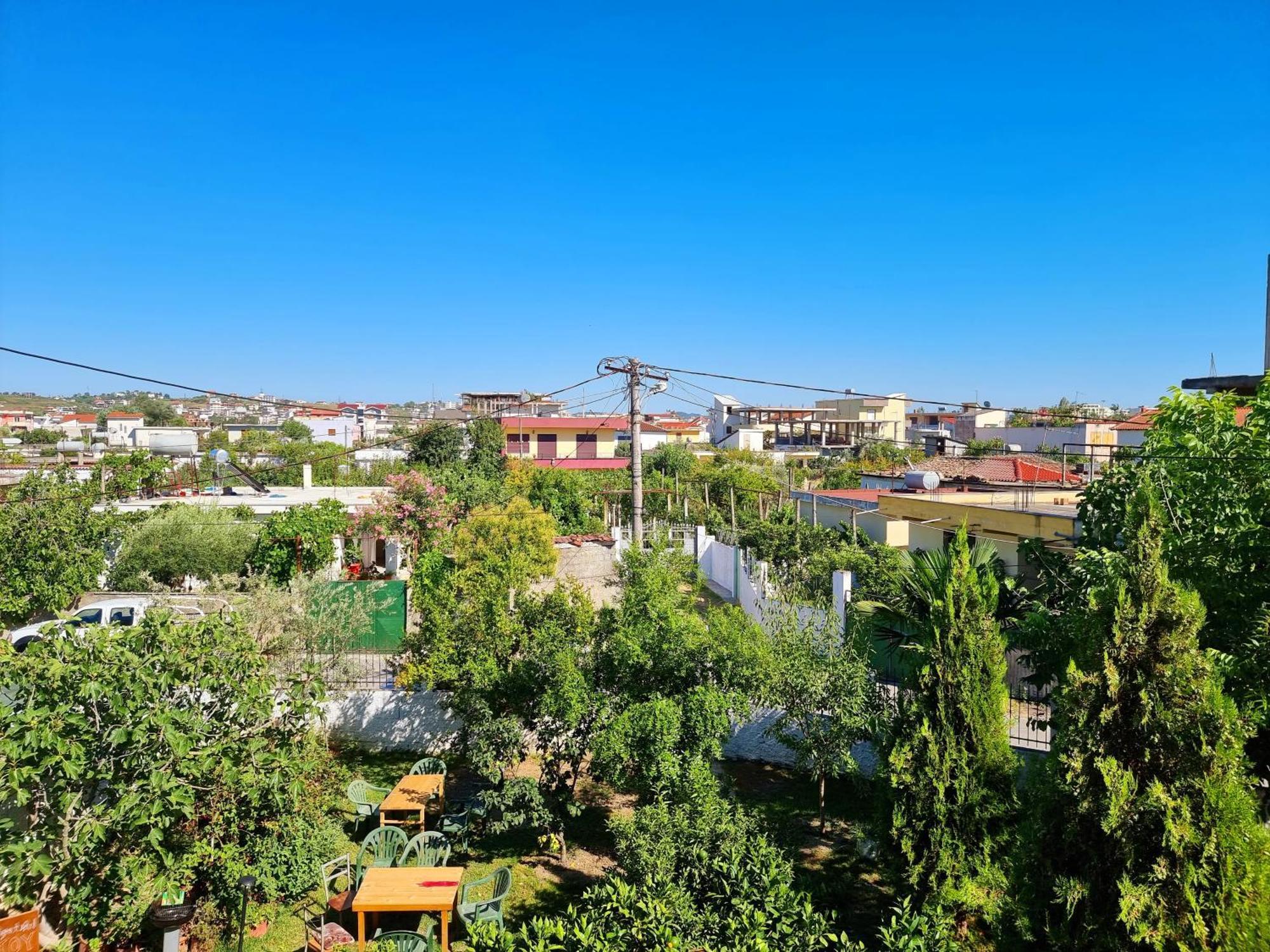 Guest House Vila Elezi Durrës 객실 사진